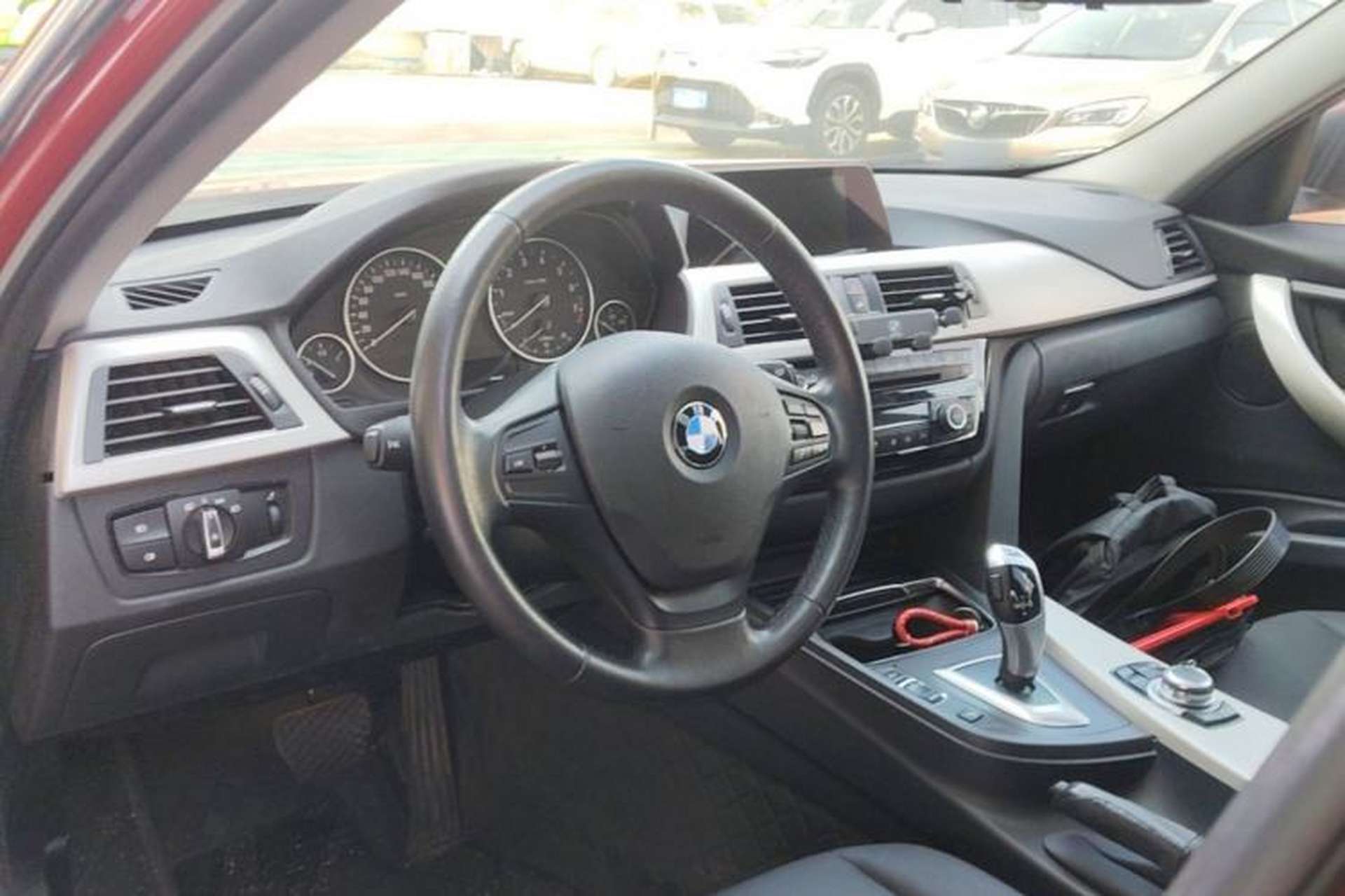 Used BMW 3 Series 2016 320Li Fashion Model Center Console