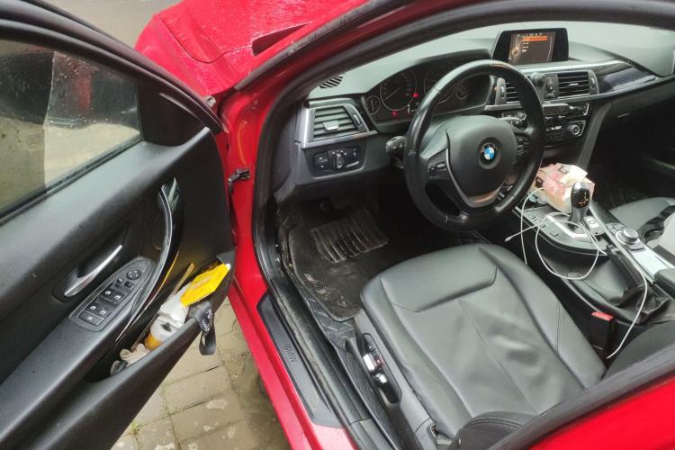 Used BMW 3 Series 2016 320i Fashion Model Driver Seat