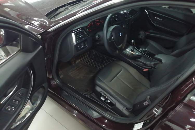 Used BMW 3 Series 2016 316Li Fashion Model Driver Seat