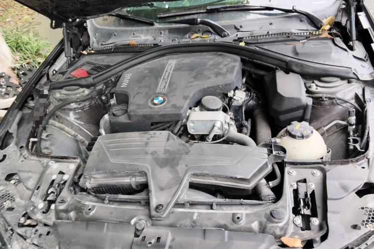 Used BMW 3 Series 2016 320Li Ambition Model Engine Bay