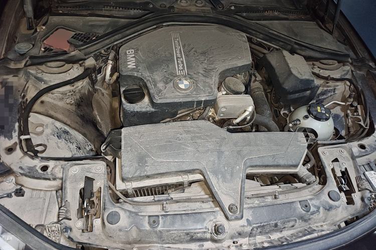 Used BMW 3 Series 2016 320Li Ambition Model Engine Bay