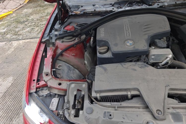 Used BMW 3 Series 2016 320Li Ambition Model Engine Bay Right
