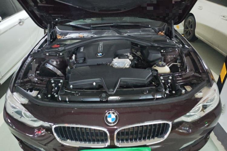 Used BMW 3 Series 2016 320Li Ambition Model Engine Bay