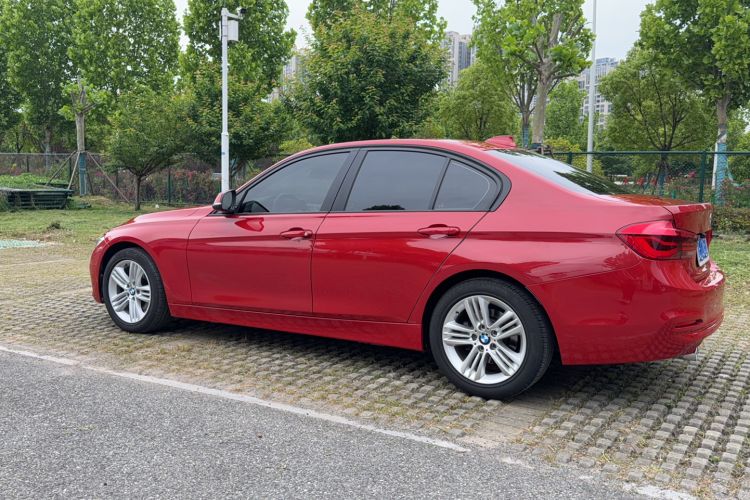 Used BMW 3 Series 2016 320i Fashion Model Exterior 1
