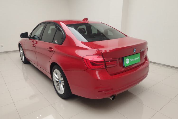 Used BMW 3 Series 2016 320i Fashion Model Exterior 3