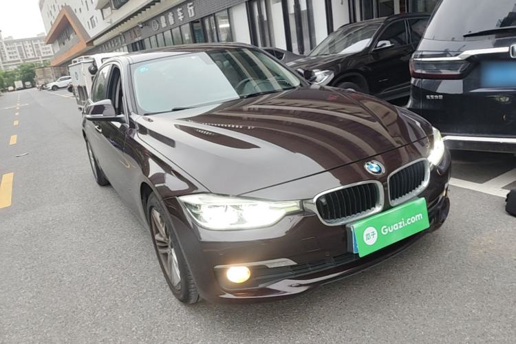 Used BMW 3 Series 2016 320Li Ambition Model Front Right 45 Deg