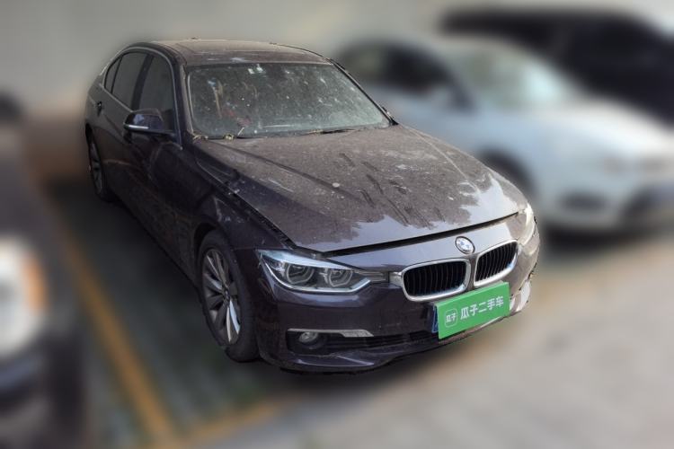 Used BMW 3 Series 2016 328Li Fashion Model Front Right 45 Deg