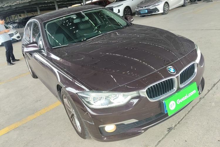 Used BMW 3 Series 2016 320Li Ambition Model Front Right 45 Deg