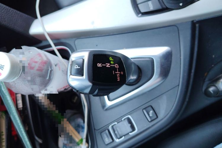 Used BMW 3 Series 2016 320Li Ambition Model Gear Lever