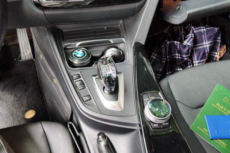 Used BMW 3 Series 2016 320Li Ambition Model Gear Lever