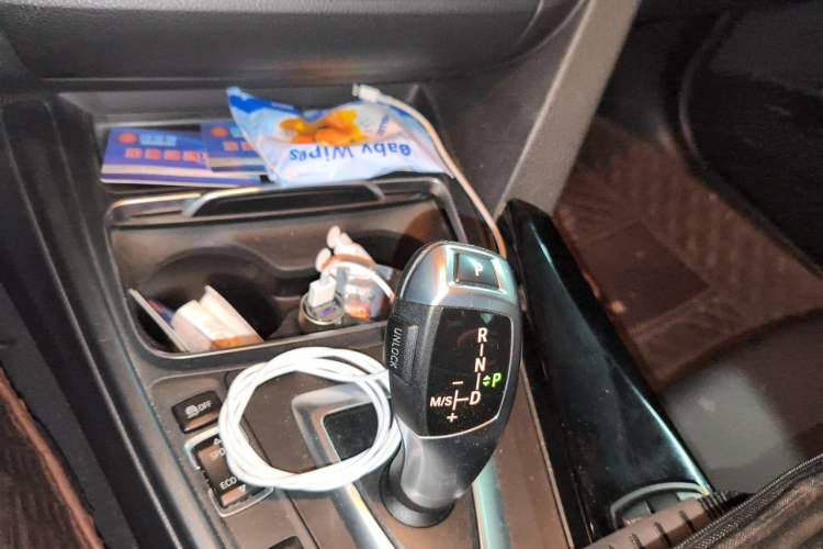 Used BMW 3 Series 2016 320i Fashion Model Gear Lever