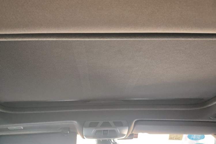 Used BMW 3 Series 2016 320Li Fashion Model Headliner