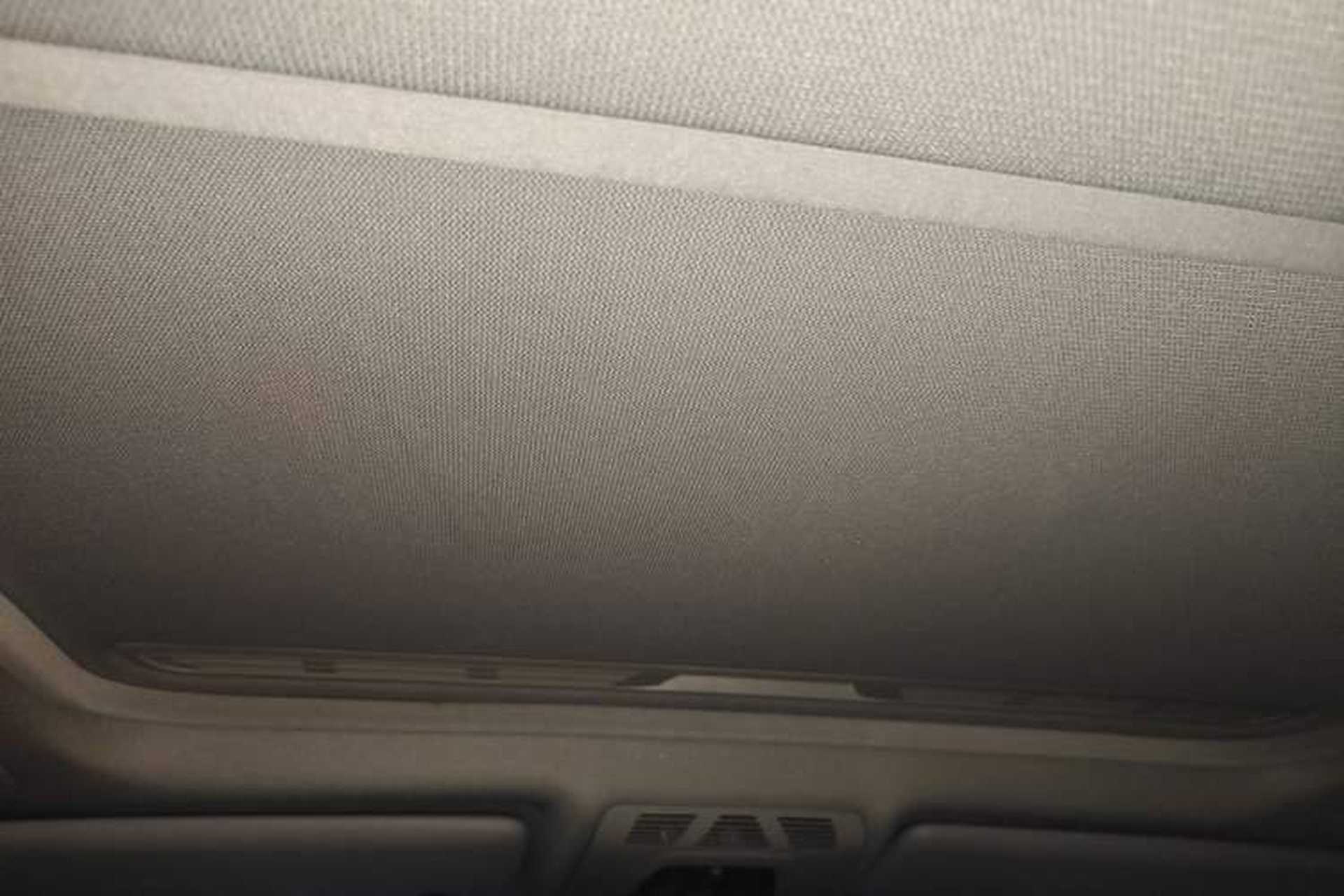 Used BMW 3 Series 2016 320Li Fashion Model Headliner