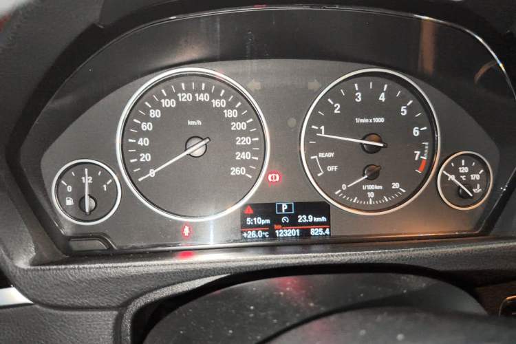 Used BMW 3 Series 2016 320i Fashion Model Instrument Cluster