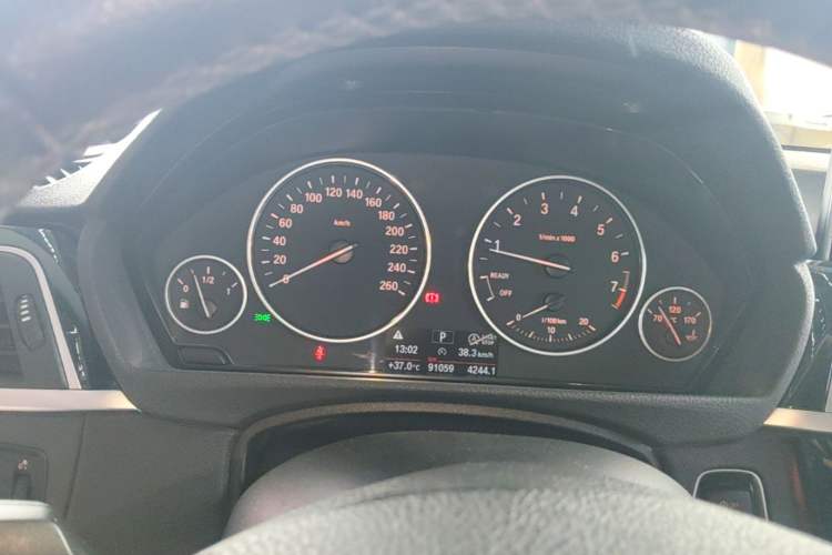 Used BMW 3 Series 2016 320Li Ambition Model Instrument Cluster