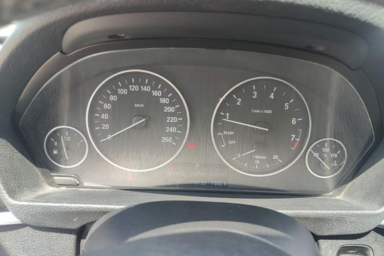 Used BMW 3 Series 2016 320Li Ambition Model Instrument Cluster