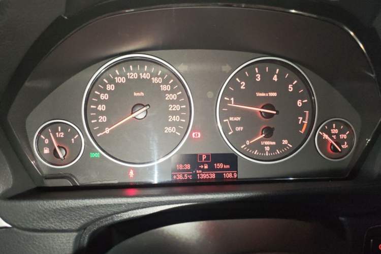 Used BMW 3 Series 2016 320Li Ambition Model Instrument Cluster