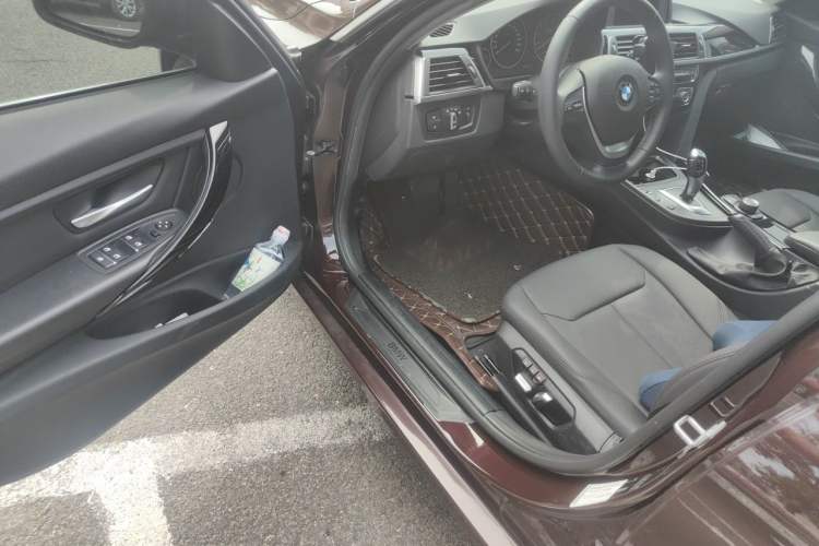 Used BMW 3 Series 2016 320Li Ambition Model Interior 3