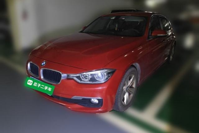 Ojetý BMW 3 Series 2016 316Li Fashion Model