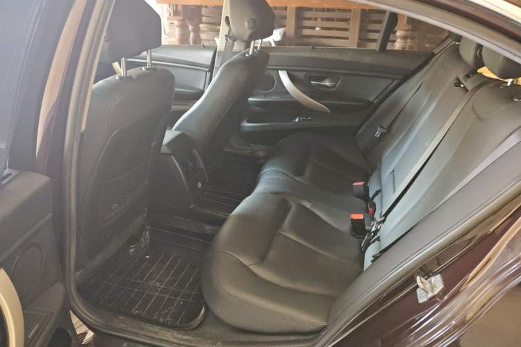 Used BMW 3 Series 2016 320Li Fashion Model Left Rear Seat