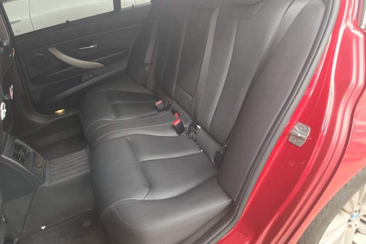 Used BMW 3 Series 2016 320Li Ambition Model Left Rear Seat