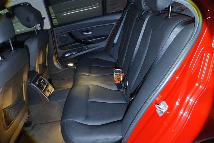 Used BMW 3 Series 2016 320Li Fashion Model Left Rear Seat