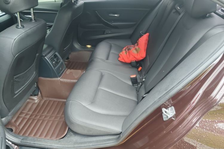 Used BMW 3 Series 2016 320Li Ambition Model Left Rear Seat