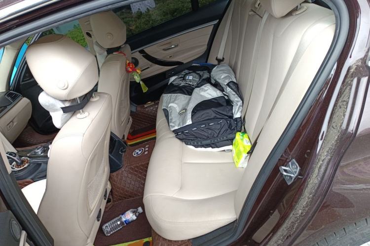 Used BMW 3 Series 2016 335Li Luxury Design Package Left Rear Seat