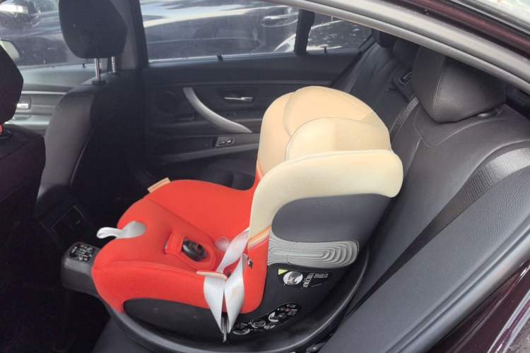 Used BMW 3 Series 2016 328Li Fashion Model Left Rear Seat