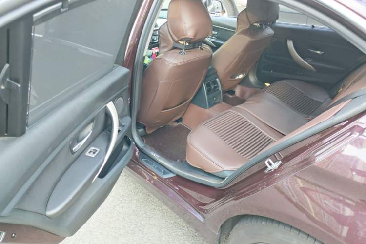 Used BMW 3 Series 2016 320Li Ambition Model Left Rear Seat