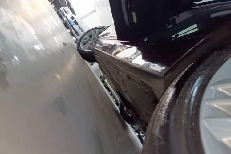Used BMW 3 Series 2016 320Li Fashion Model Left Side Sill