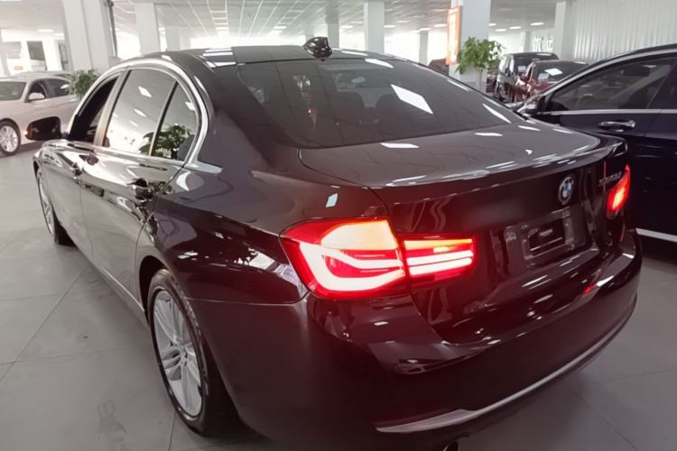 Used BMW 3 Series 2016 320Li Fashion Model Rear Left 45 Deg