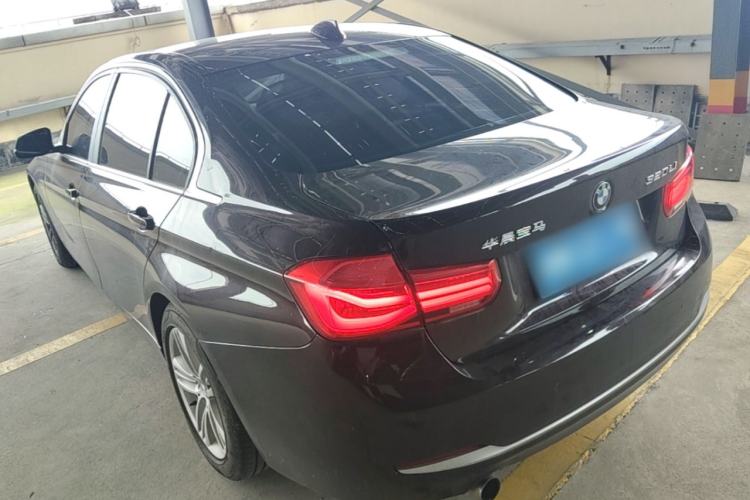 Used BMW 3 Series 2016 320Li Ambition Model Rear Left 45 Deg