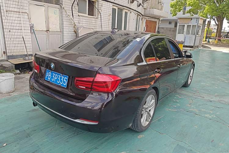 Used BMW 3 Series 2016 320Li Fashion Model Rear Right 45 Deg