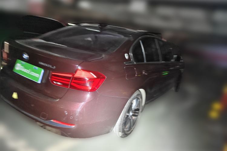 Used BMW 3 Series 2016 320Li Fashion Model Rear Right 45 Deg
