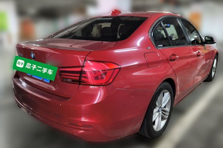 Used BMW 3 Series 2016 320i Fashion Model Rear Right 45 Deg