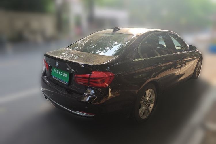 Used BMW 3 Series 2016 320Li Fashion Model Rear Right 45 Deg