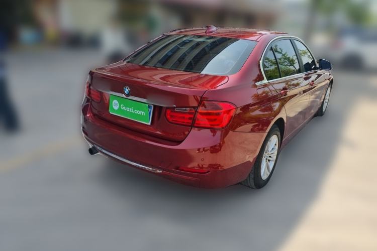 Used BMW 3 Series 2016 316Li Fashion Model Rear Right 45 Deg