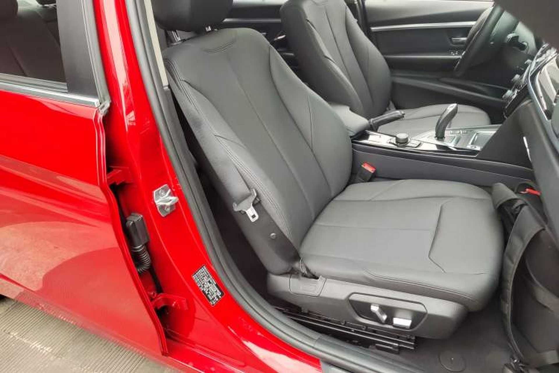 Used BMW 3 Series 2016 316Li Fashion Model Right Front Seat