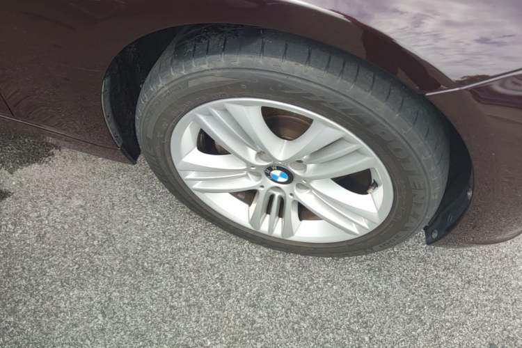 Used BMW 3 Series 2016 320Li Ambition Model Right Front Wheel Hub