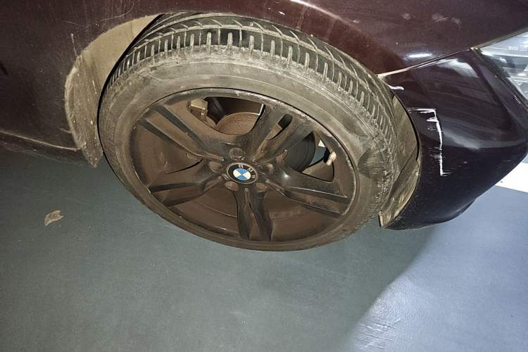 Used BMW 3 Series 2016 320Li Ambition Model Right Front Wheel Hub