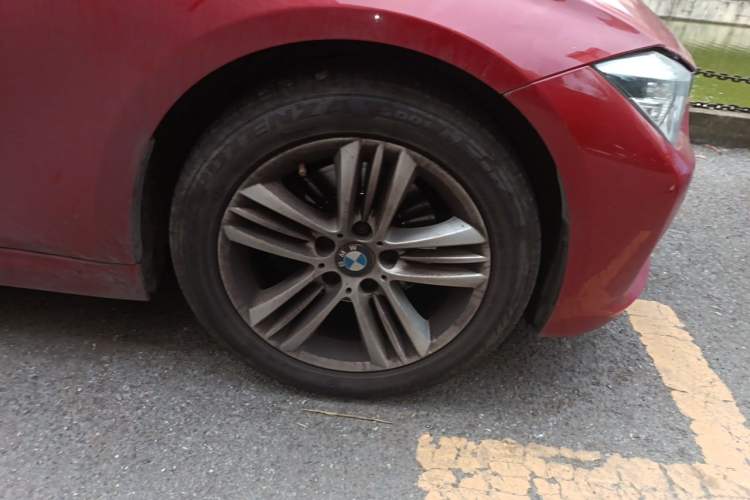 Used BMW 3 Series 2016 320Li Ambition Model Right Front Wheel Hub
