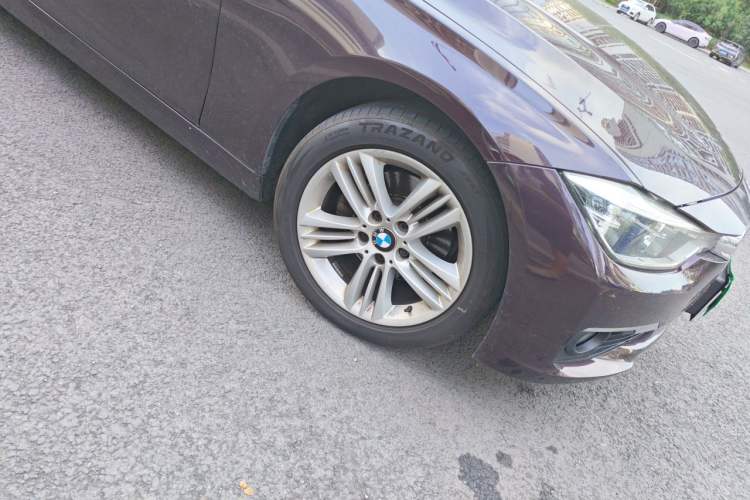 Used BMW 3 Series 2016 320Li Ambition Model Right Front Wheel Hub