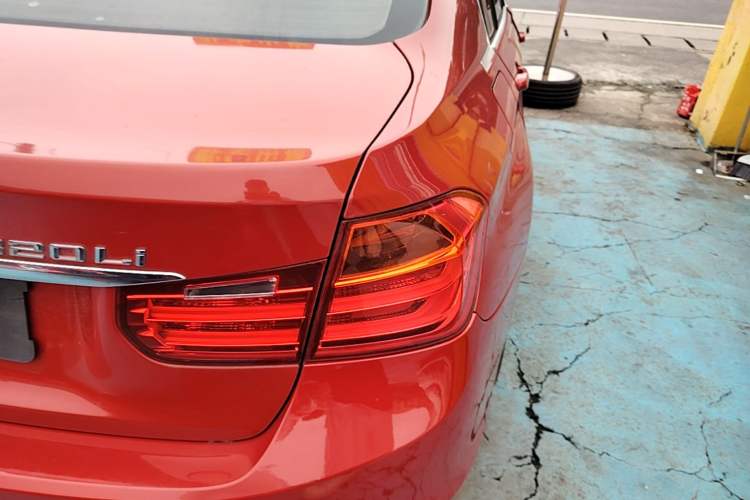 Used BMW 3 Series 2016 320Li Ambition Model Right Rear Taillight