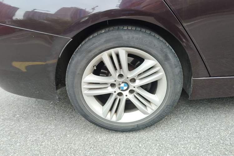 Used BMW 3 Series 2016 320Li Ambition Model Right Rear Wheel Hub