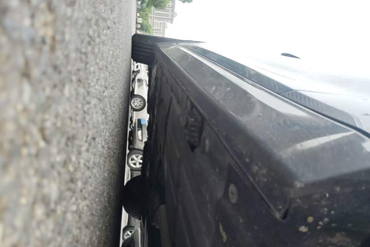 Used BMW 3 Series 2016 320Li Ambition Model Right Side Sill
