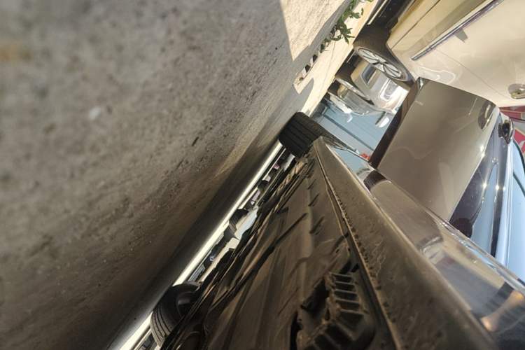 Used BMW 3 Series 2016 320Li Ambition Model Right Side Sill