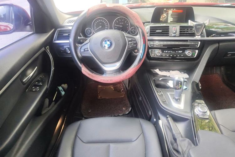 Used BMW 3 Series 2016 320Li Ambition Model Steering Wheel