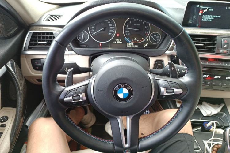 Used BMW 3 Series 2016 335Li Luxury Design Package Steering Wheel