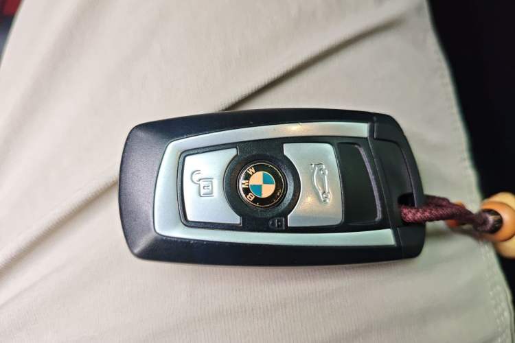 Used BMW 3 Series 2016 320Li Luxury Design Package Vehicle Key